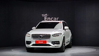VOLVO XC90 2023
