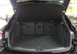 PORSCHE MACAN 2024