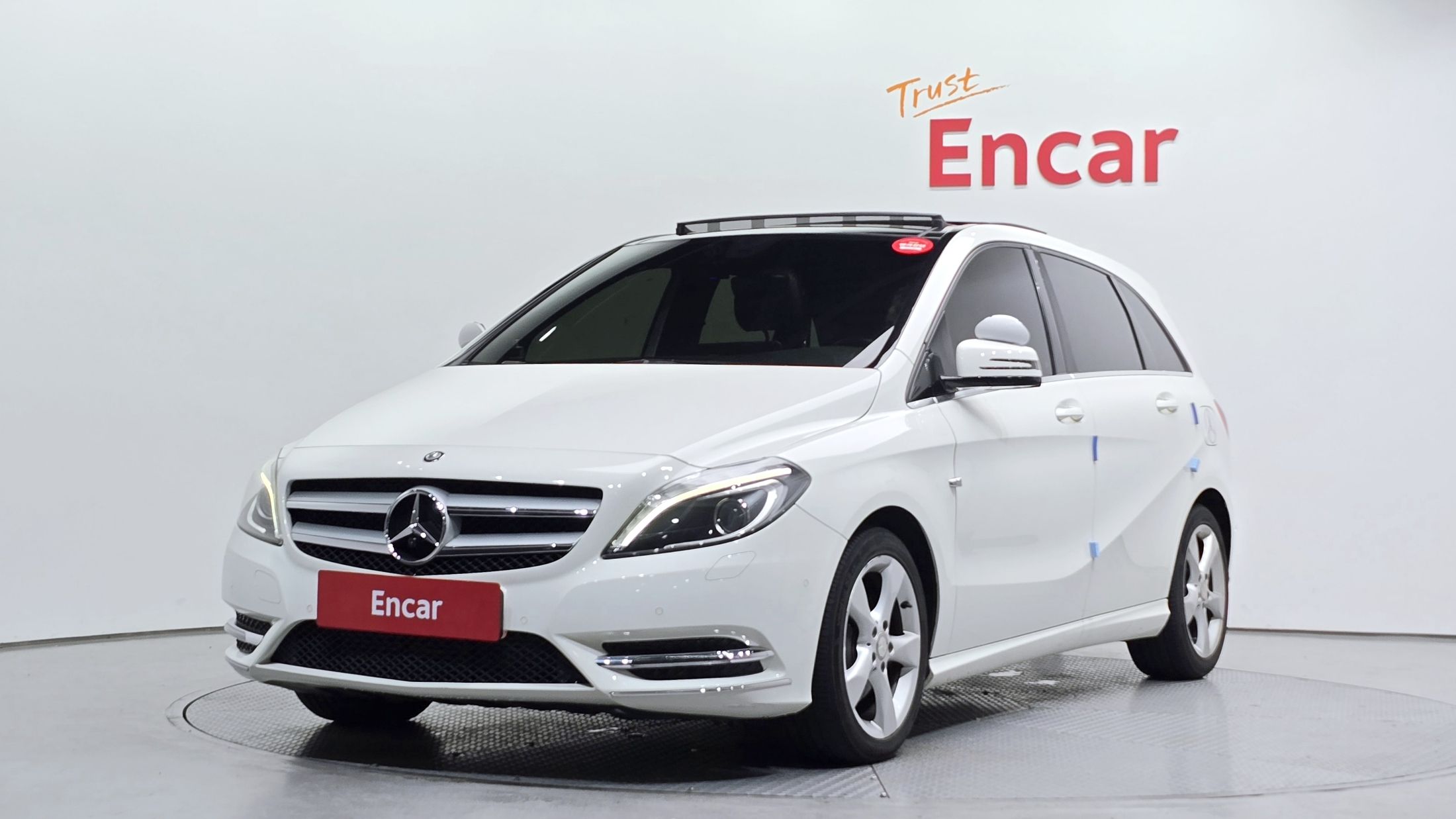MERCEDES BENZ B-CLASS W246