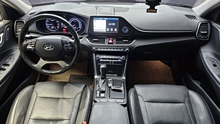 HYUNDAI GRANDEUR IG 2018