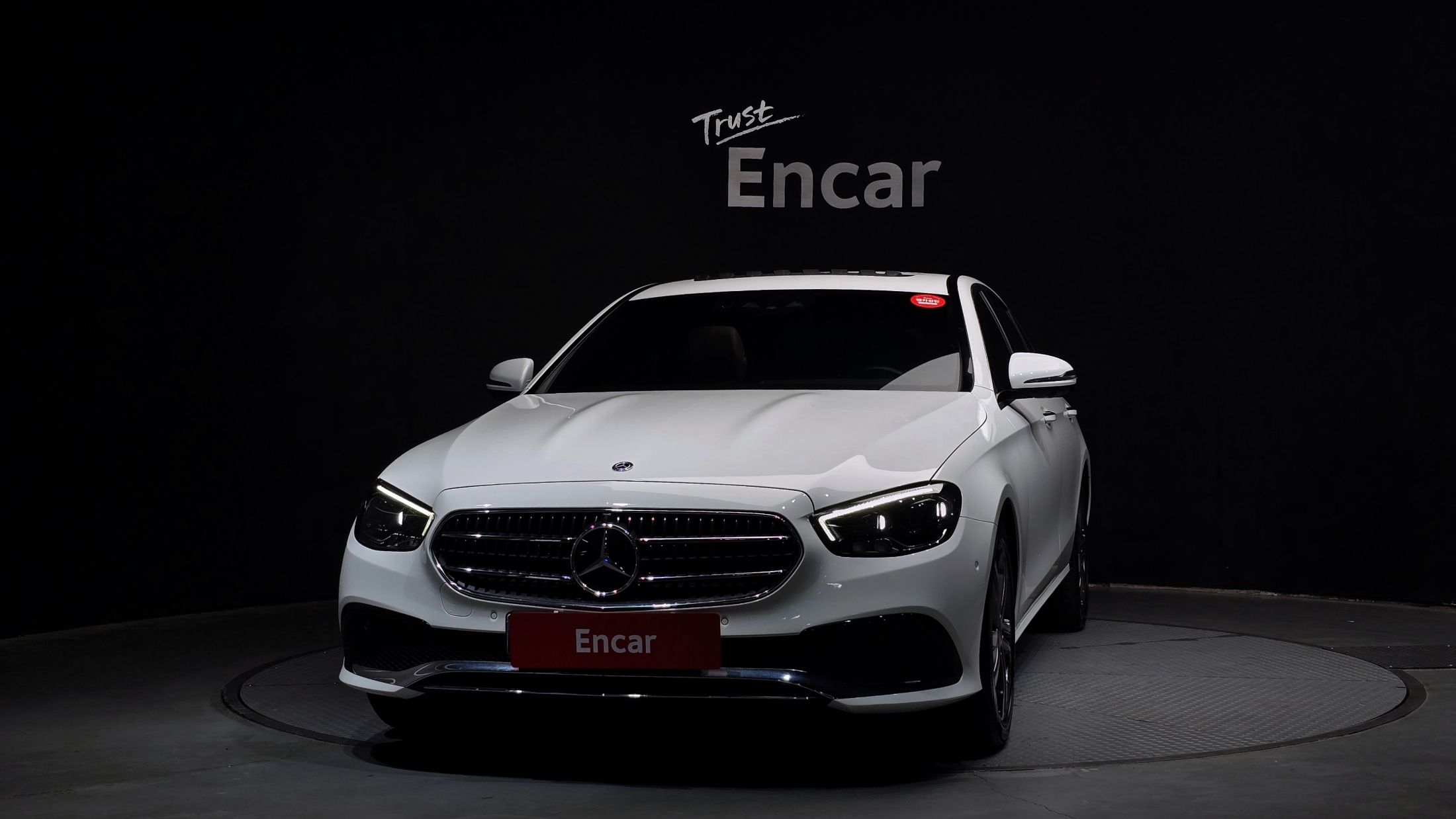 MERCEDES BENZ E-CLASS W213 2021
