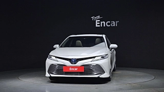 TOYOTA CAMRY XV70 2018
