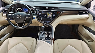 TOYOTA CAMRY XV70 2018