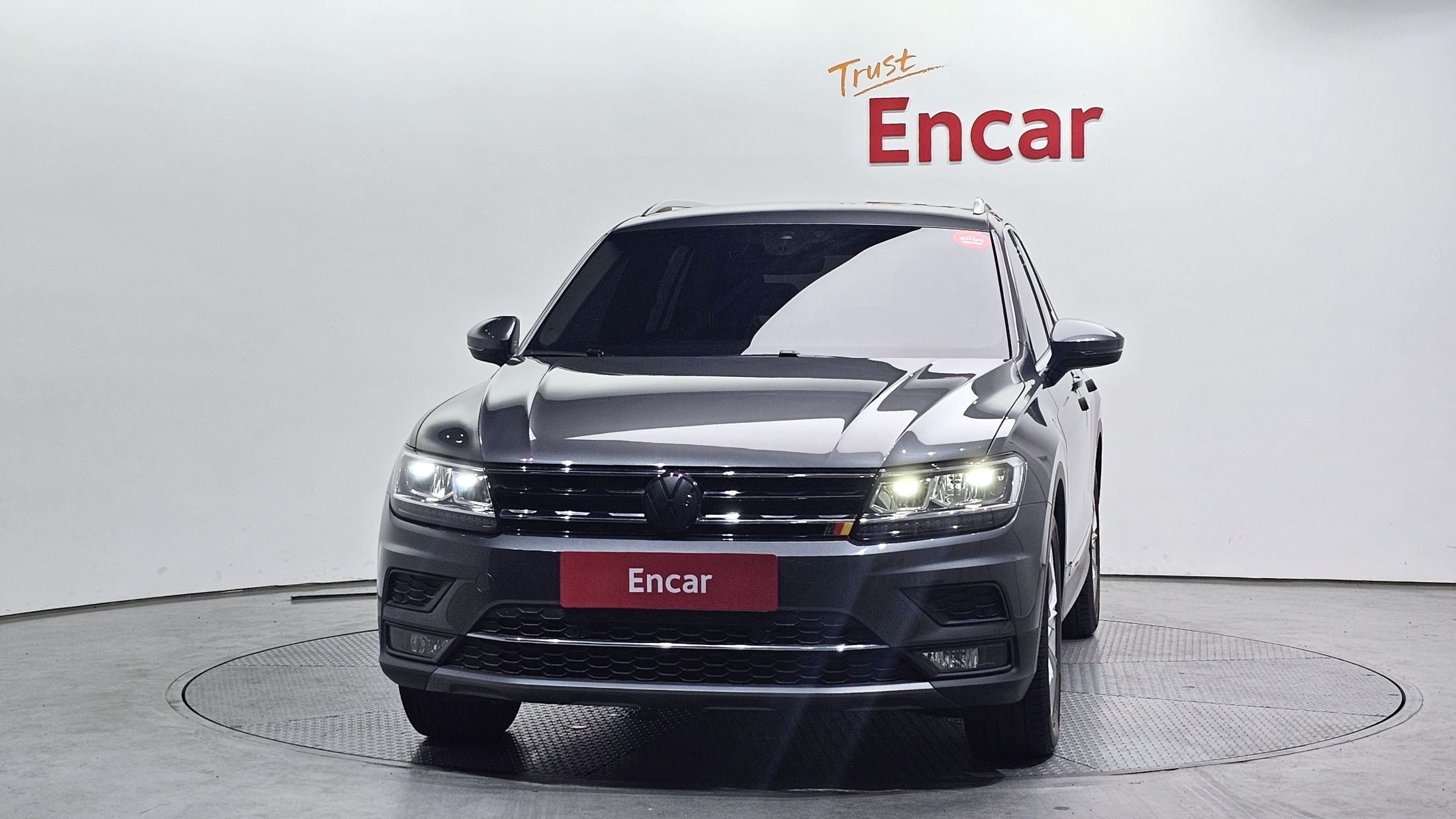 VOLKSWAGEN TIGUAN 2019