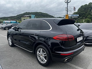 PORSCHE CAYENNE 2016