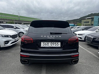 PORSCHE CAYENNE 2016