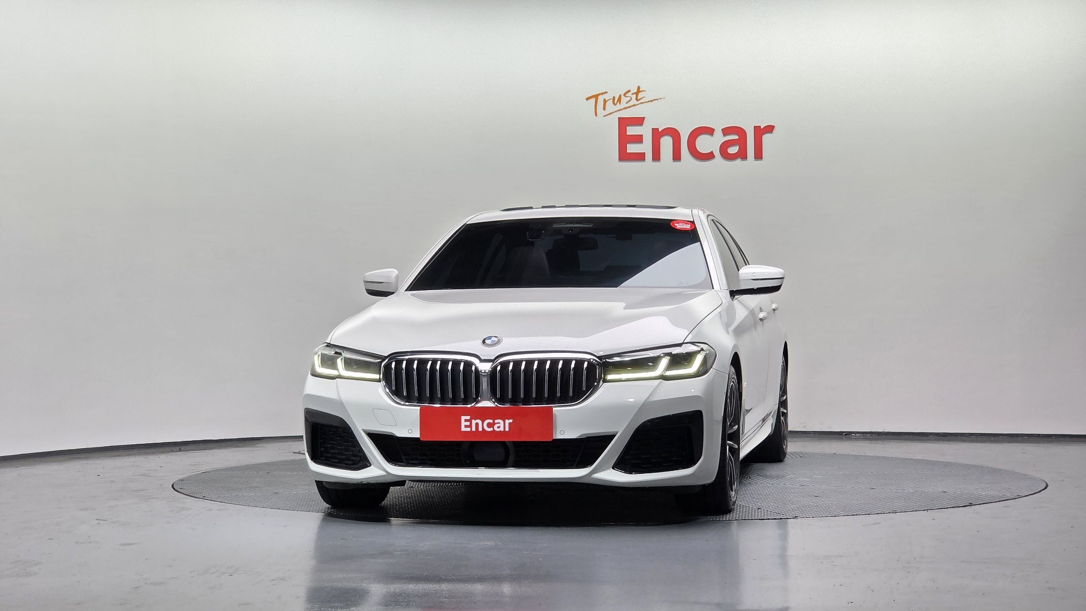 BMW 5-SERIES G30 2021