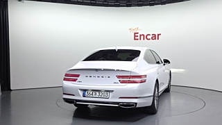 GENESIS G80 RG3 2022