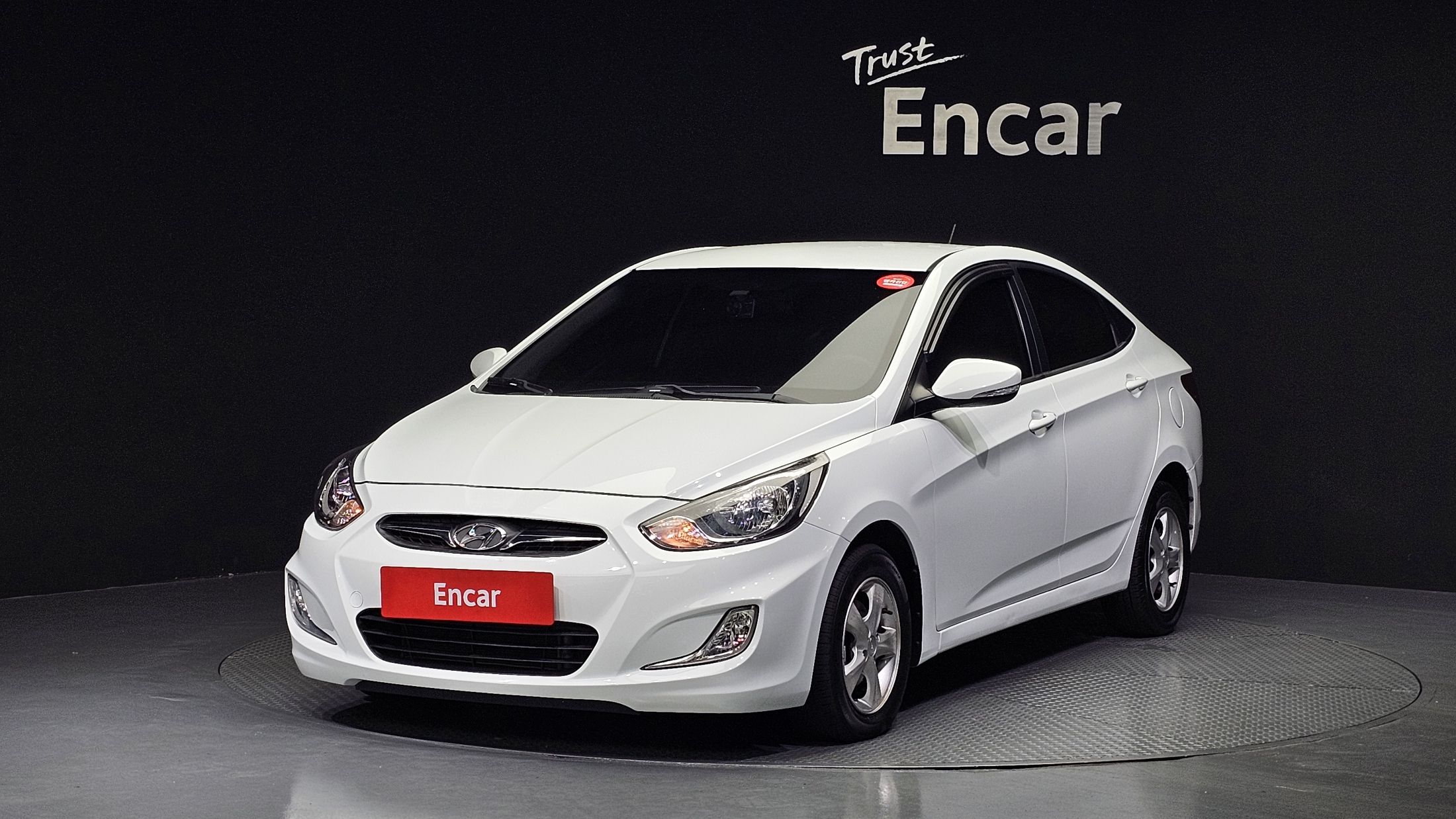 HYUNDAI ACCENT NEW 2012