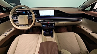 HYUNDAI GRANDEUR GN7 2023