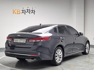 KIA K5 2017