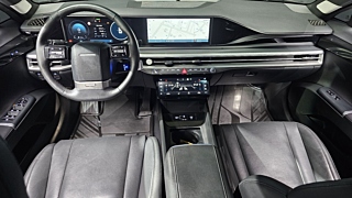 HYUNDAI GRANDEUR GN7 2023