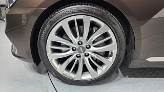 GENESIS G80 2016
