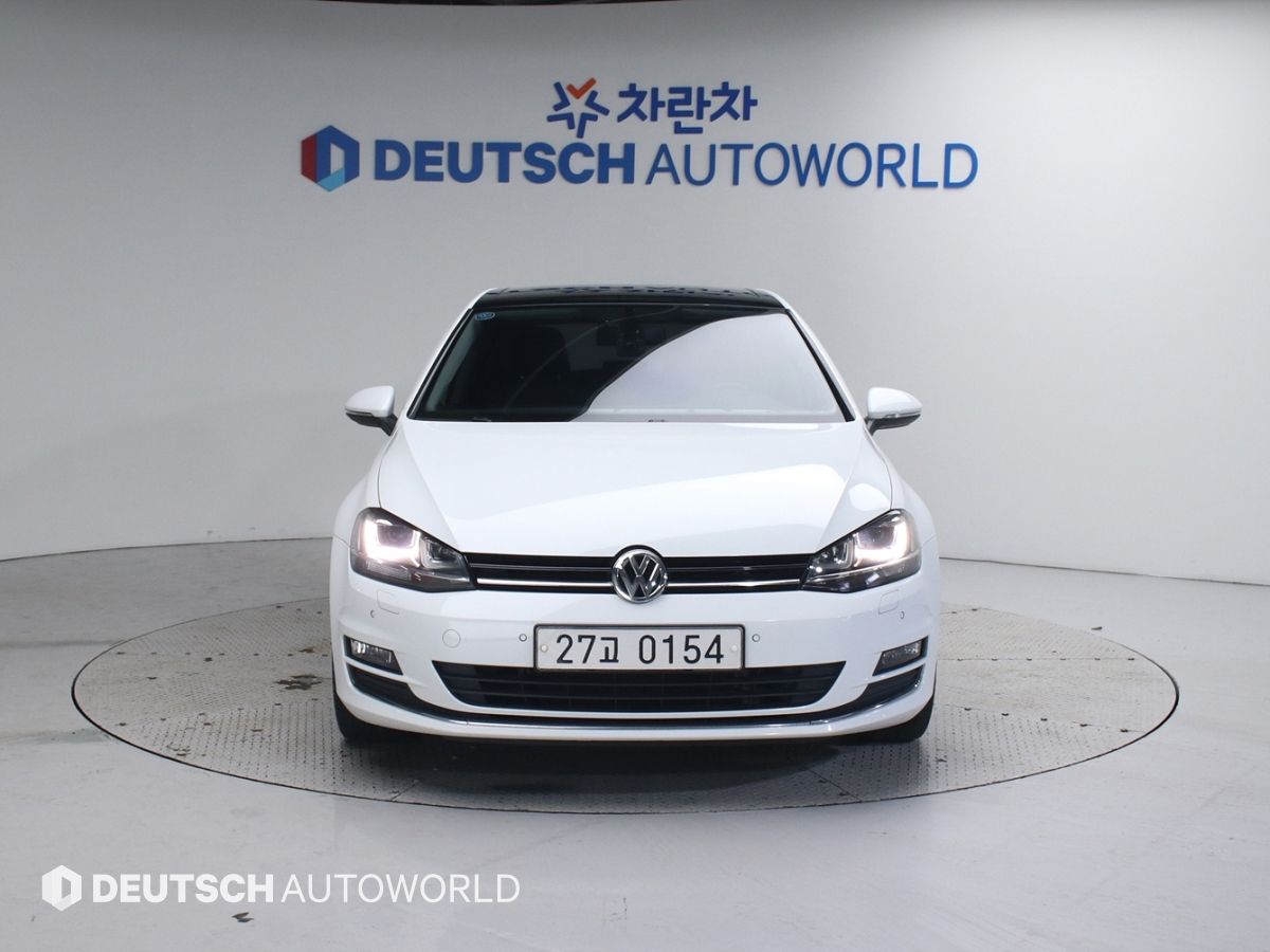 VOLKSWAGEN GOLF 2016
