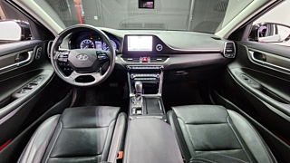 HYUNDAI GRANDEUR IG 2017