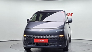 HYUNDAI STARIA 2024