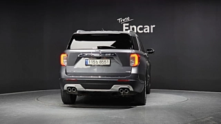 FORD EXPLORER 2021