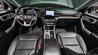 FORD EXPLORER 2021