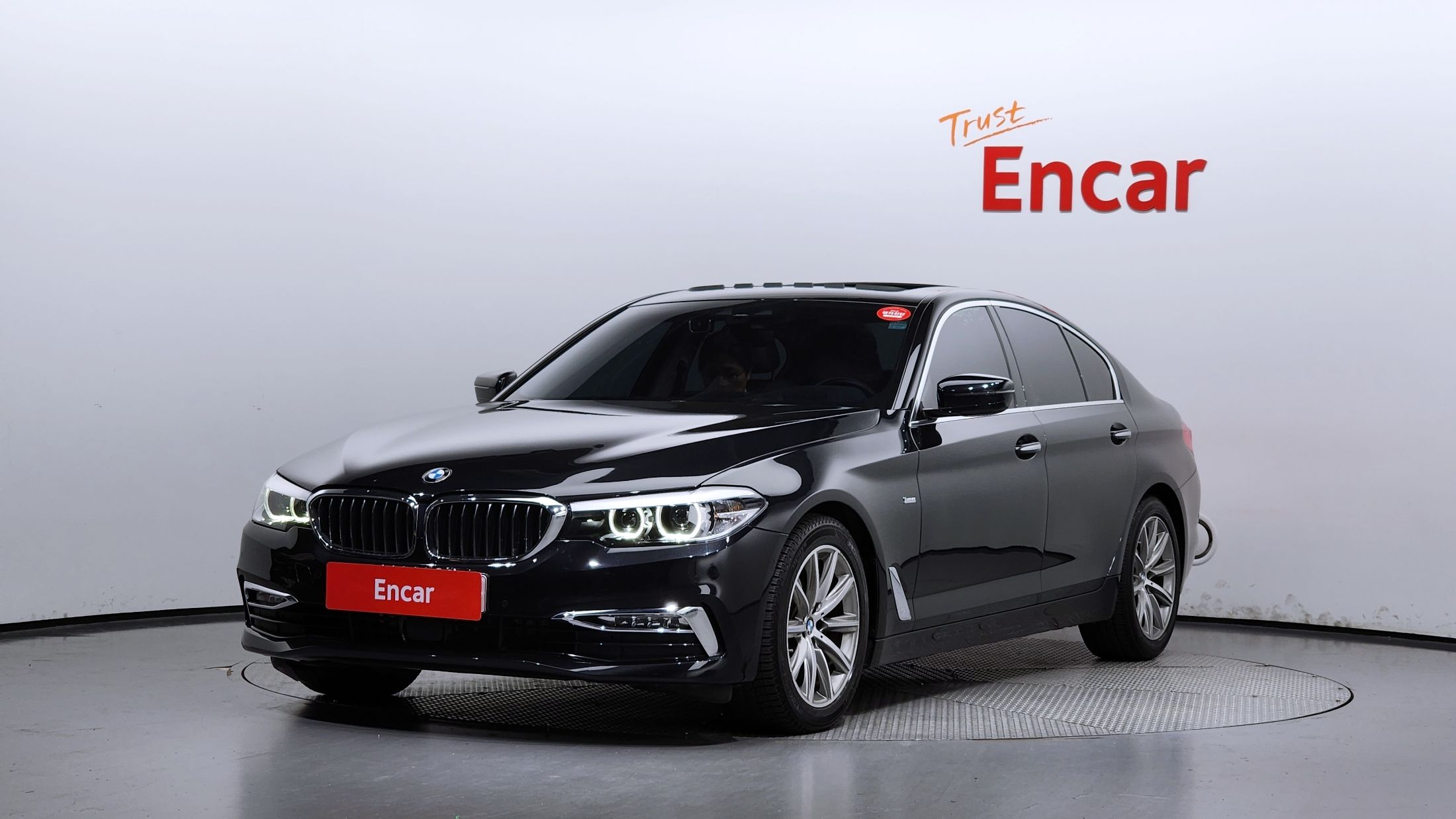 BMW 5-SERIES G30 2018