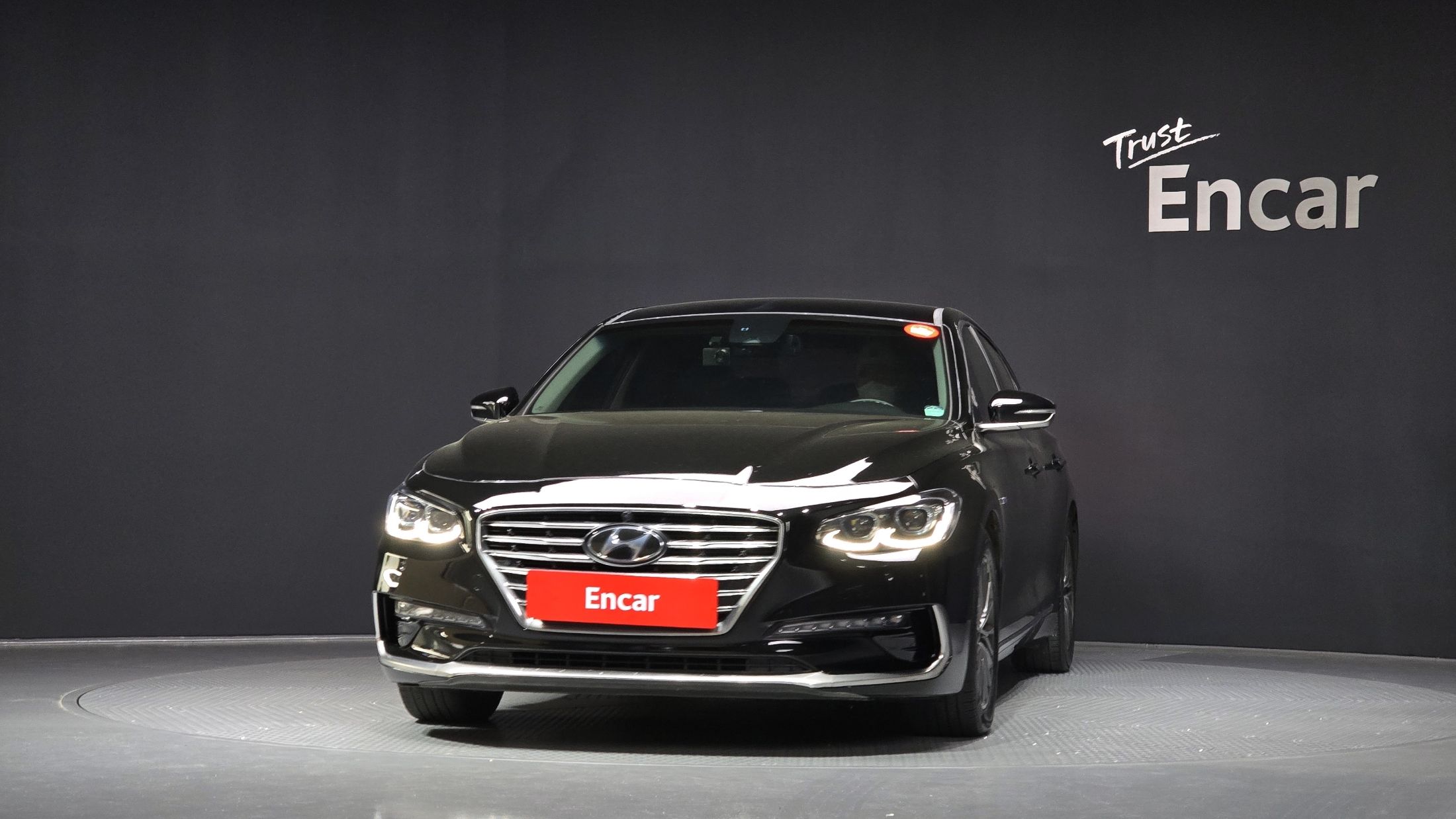 HYUNDAI GRANDEUR IG HYBRID 2017