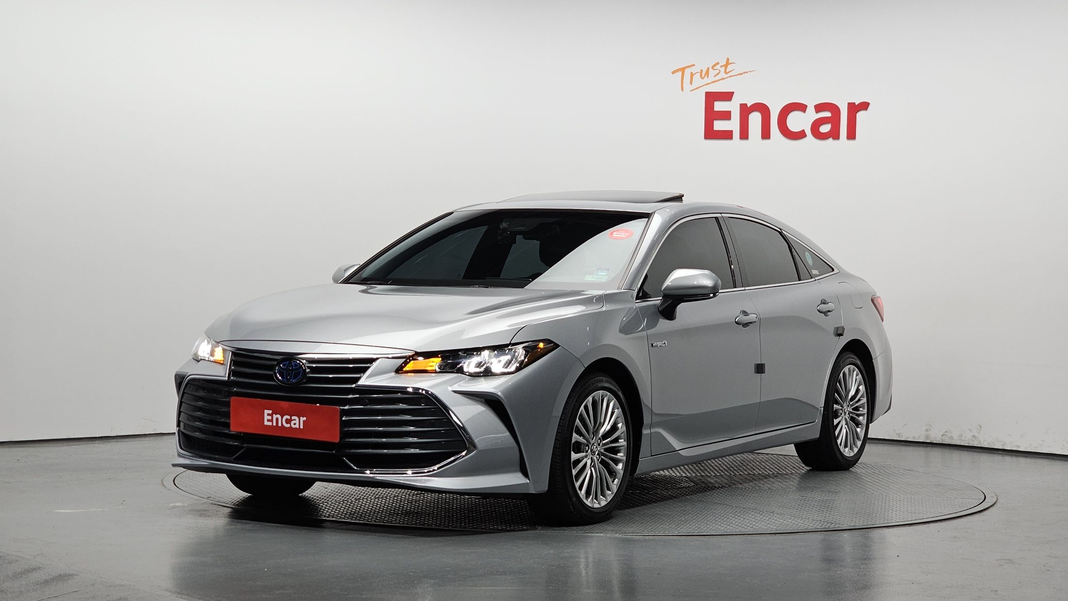 TOYOTA AVALON