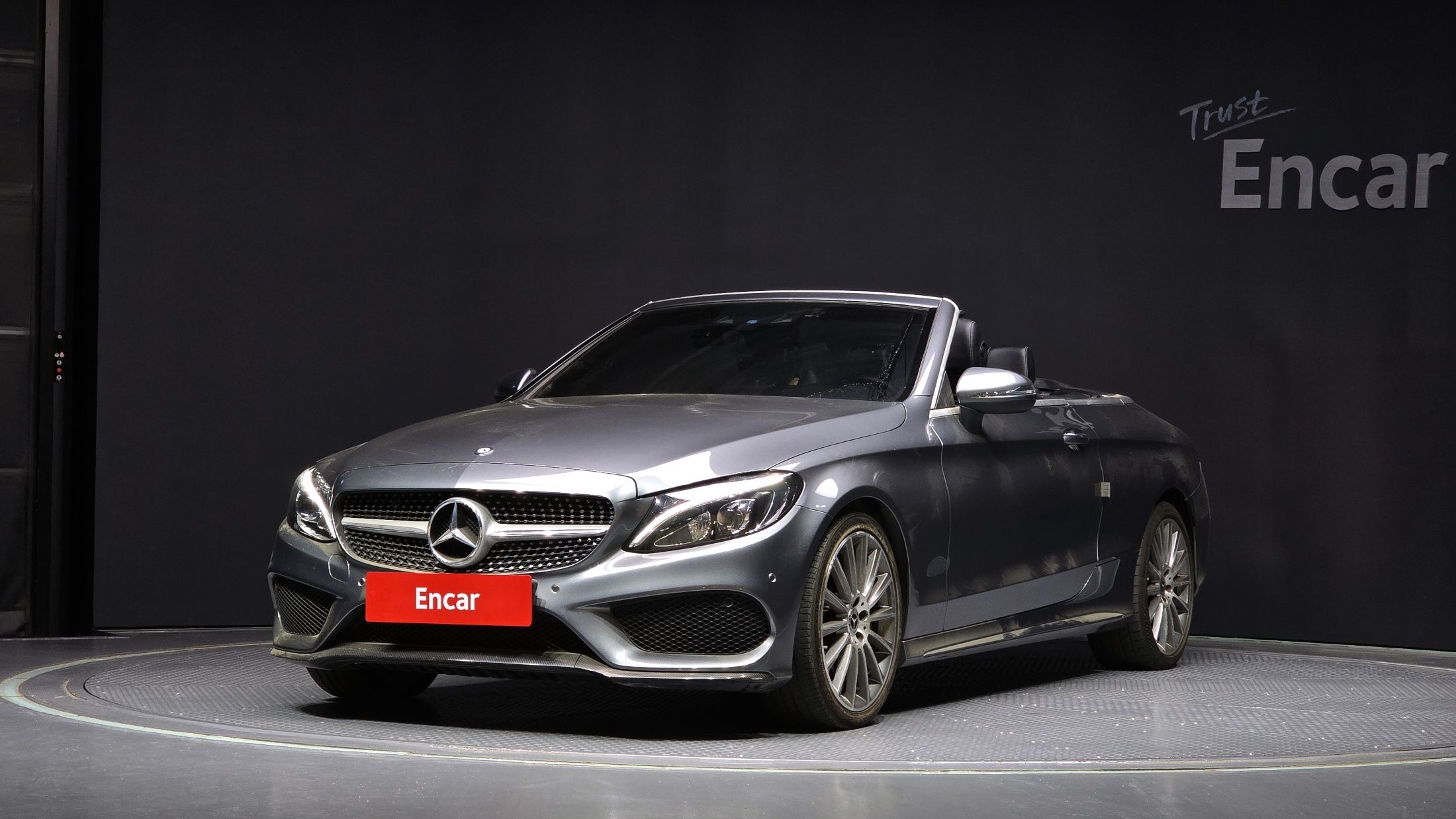 MERCEDES BENZ C-CLASS W205 2017