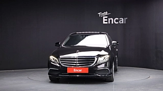 MERCEDES BENZ E-CLASS W213 2018