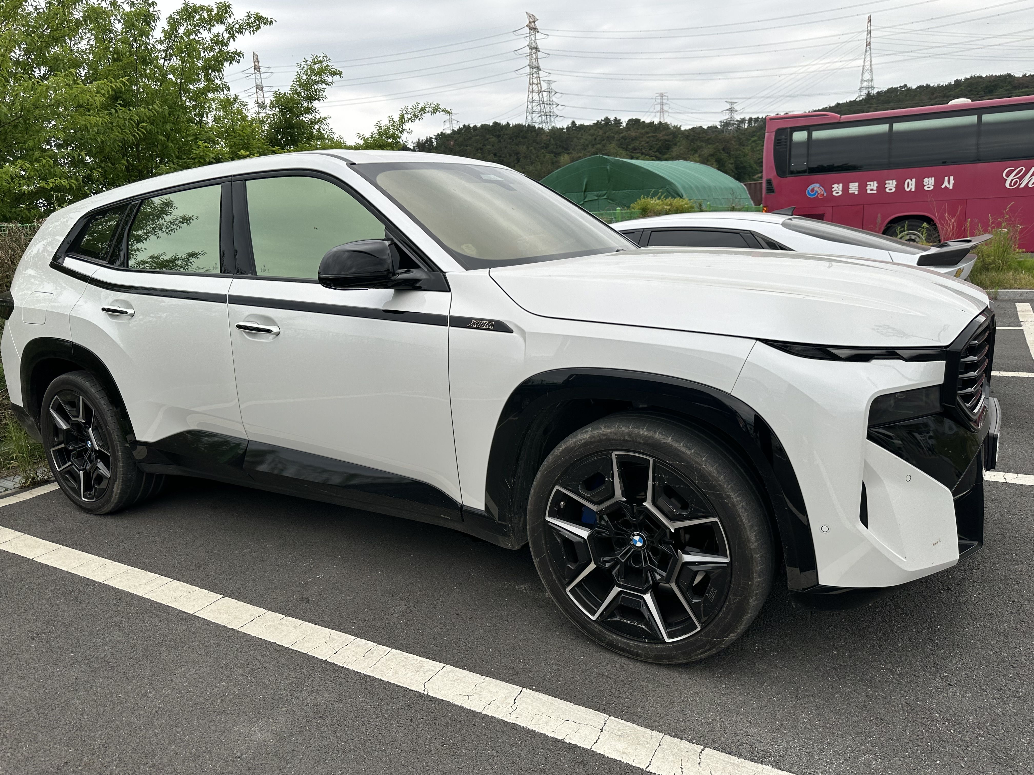BMW XM G09