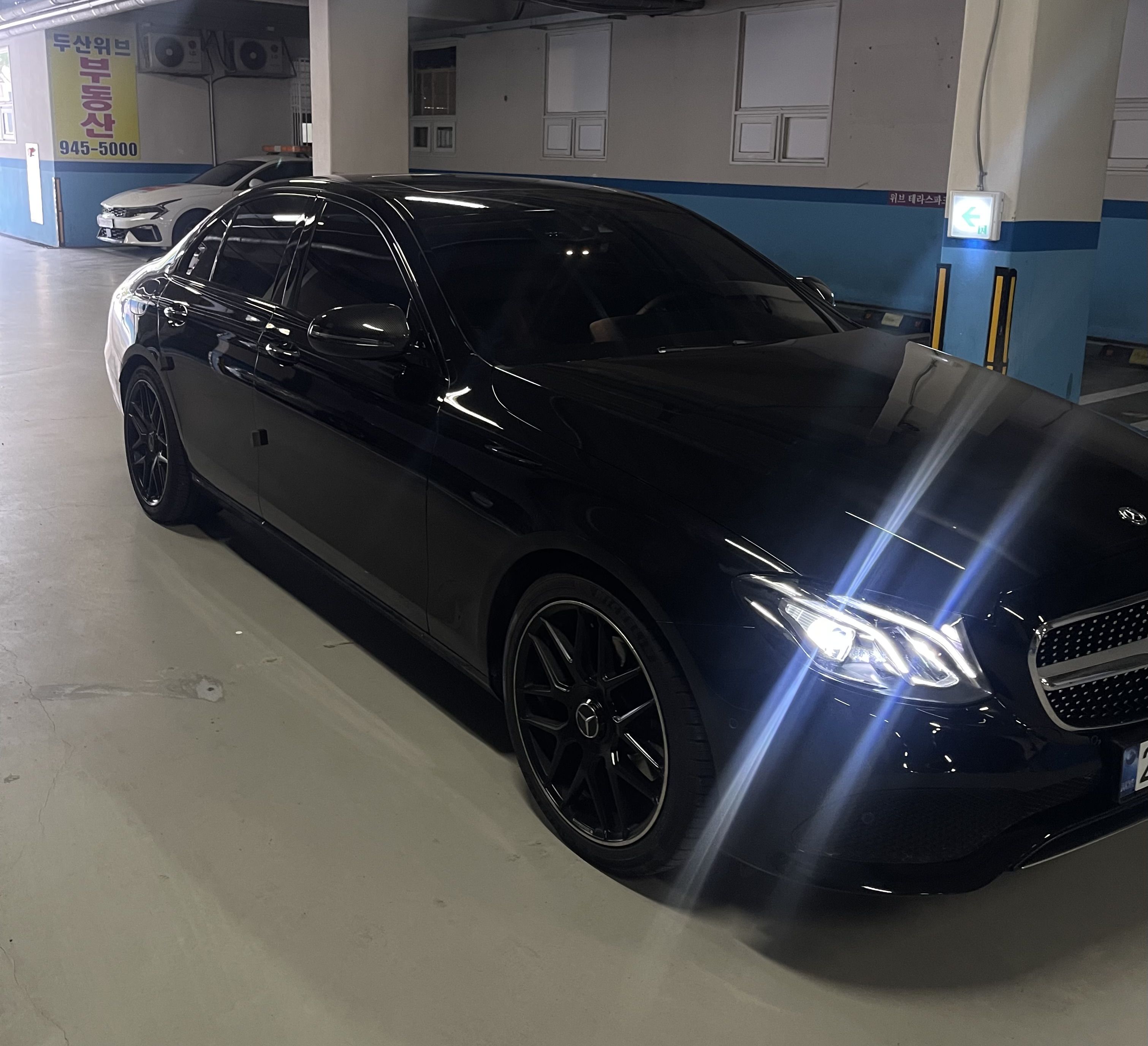MERCEDES BENZ E-CLASS W213 2018