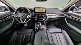 BMW 5-SERIES G30 2023