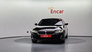 BMW 5-SERIES G30 2023