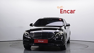 MERCEDES BENZ E-CLASS W213 2018