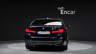 BMW 5-SERIES G30 2021
