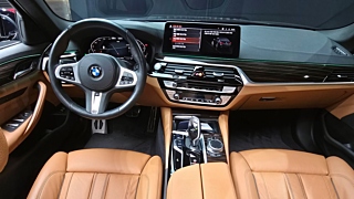 BMW 5-SERIES G30 2021