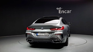 BMW 8-SERIES G15 2022