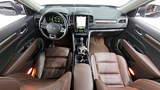 SAMSUNG QM6 2020