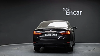 LEXUS ES300H 2018