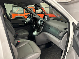 HYUNDAI STAREX GRAND 2016