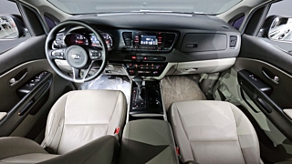 KIA CARNIVAL 2017