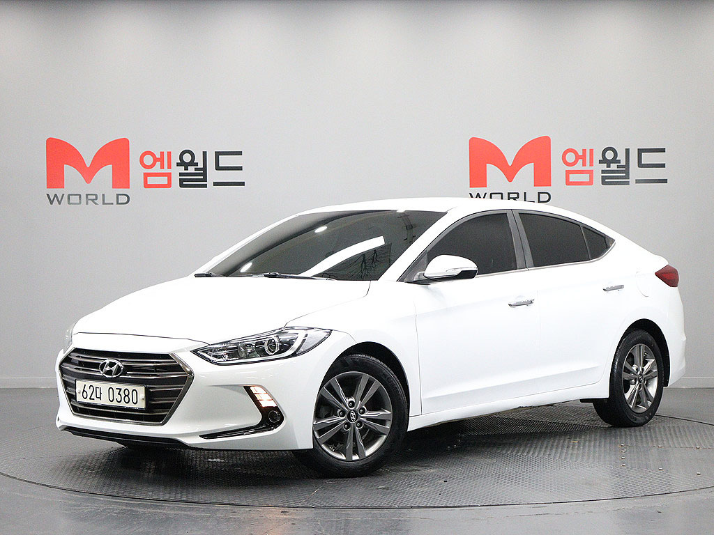 HYUNDAI AVANTE AD 2016