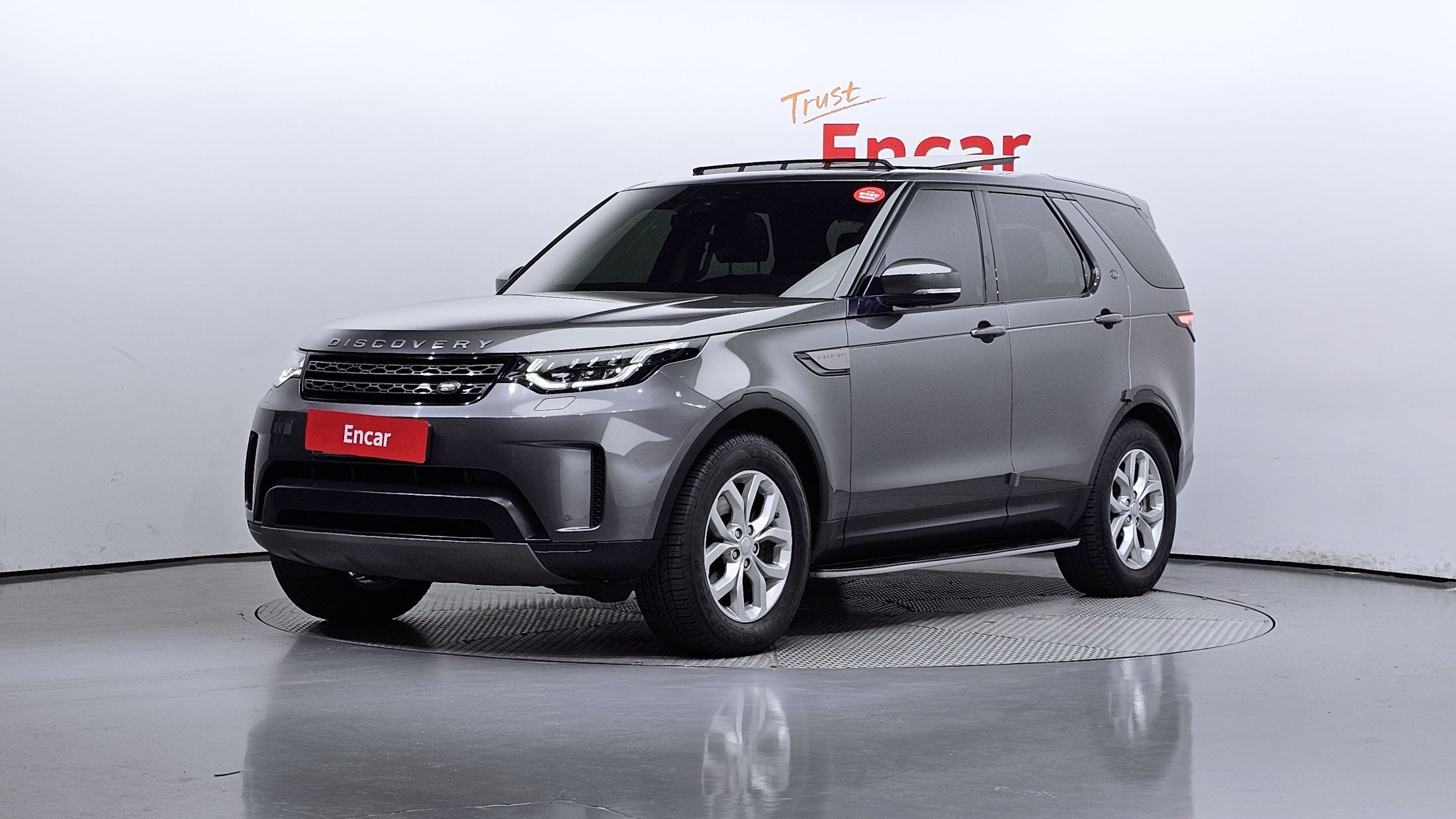 LAND ROVER DISCOVERY 5