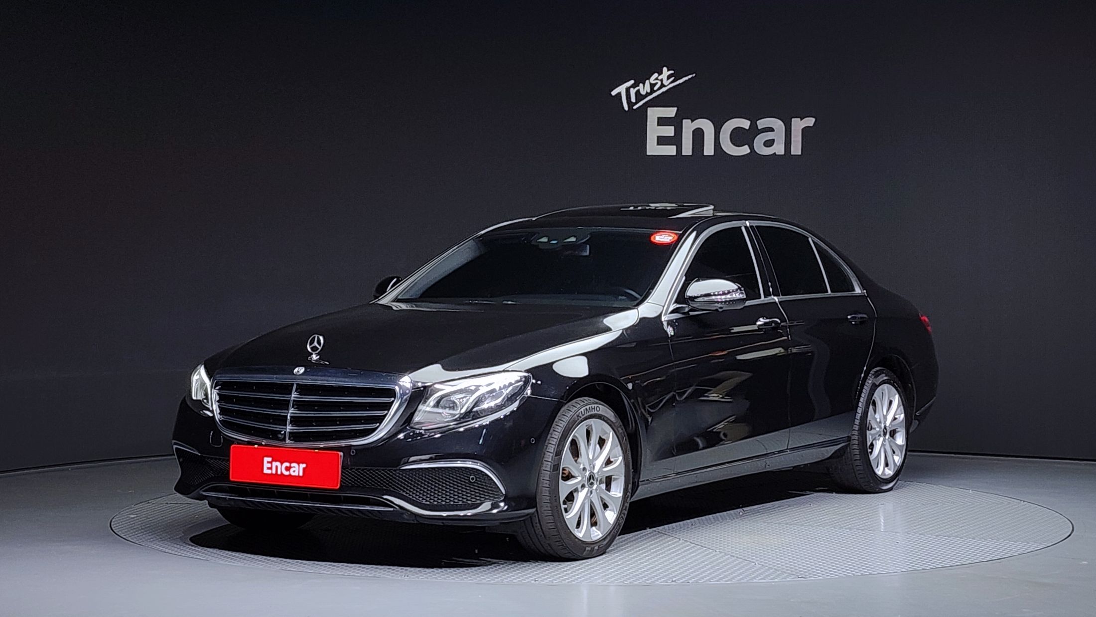 MERCEDES BENZ E-CLASS W213 2018
