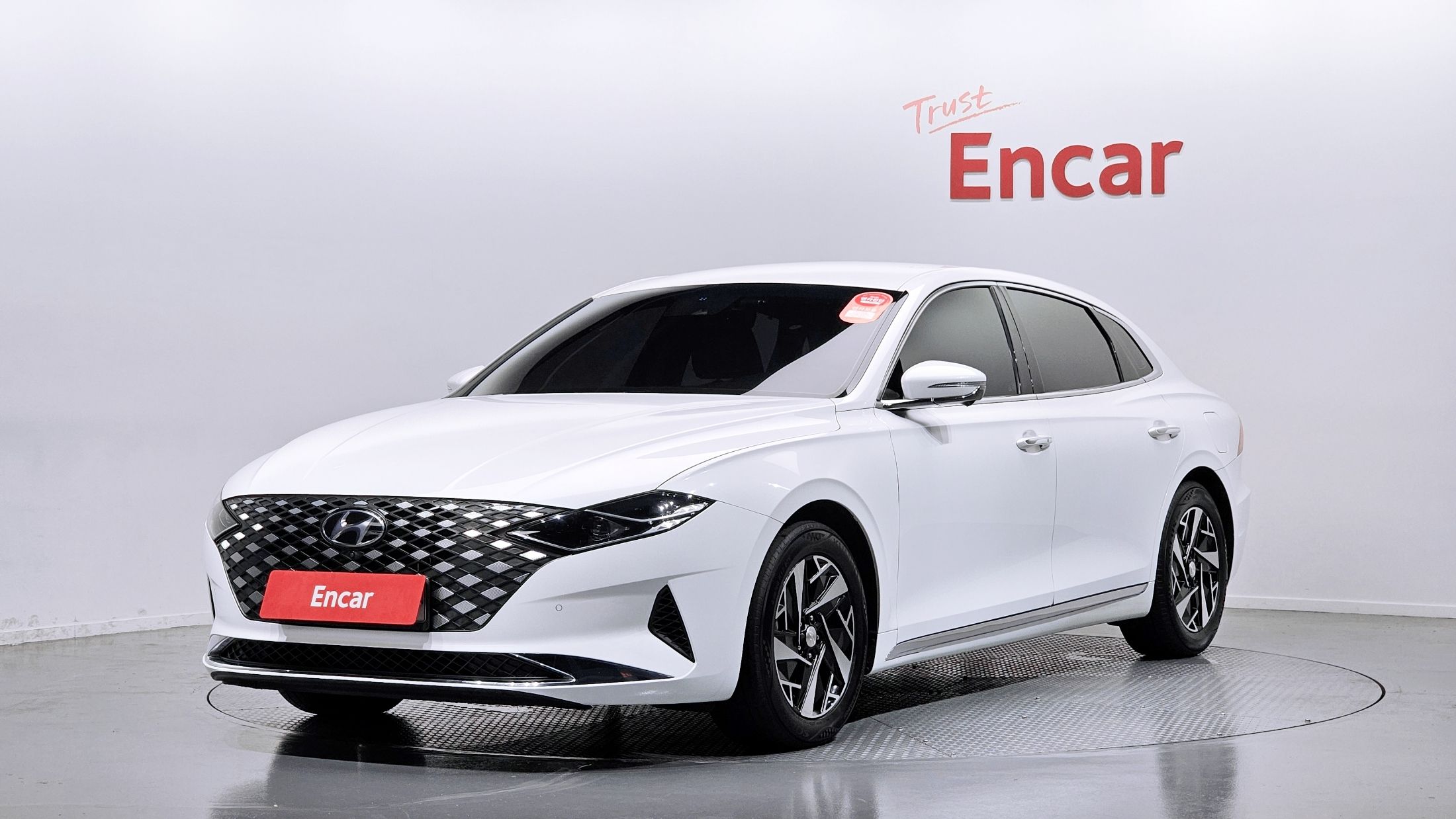 HYUNDAI GRANDEUR IG HYBRID