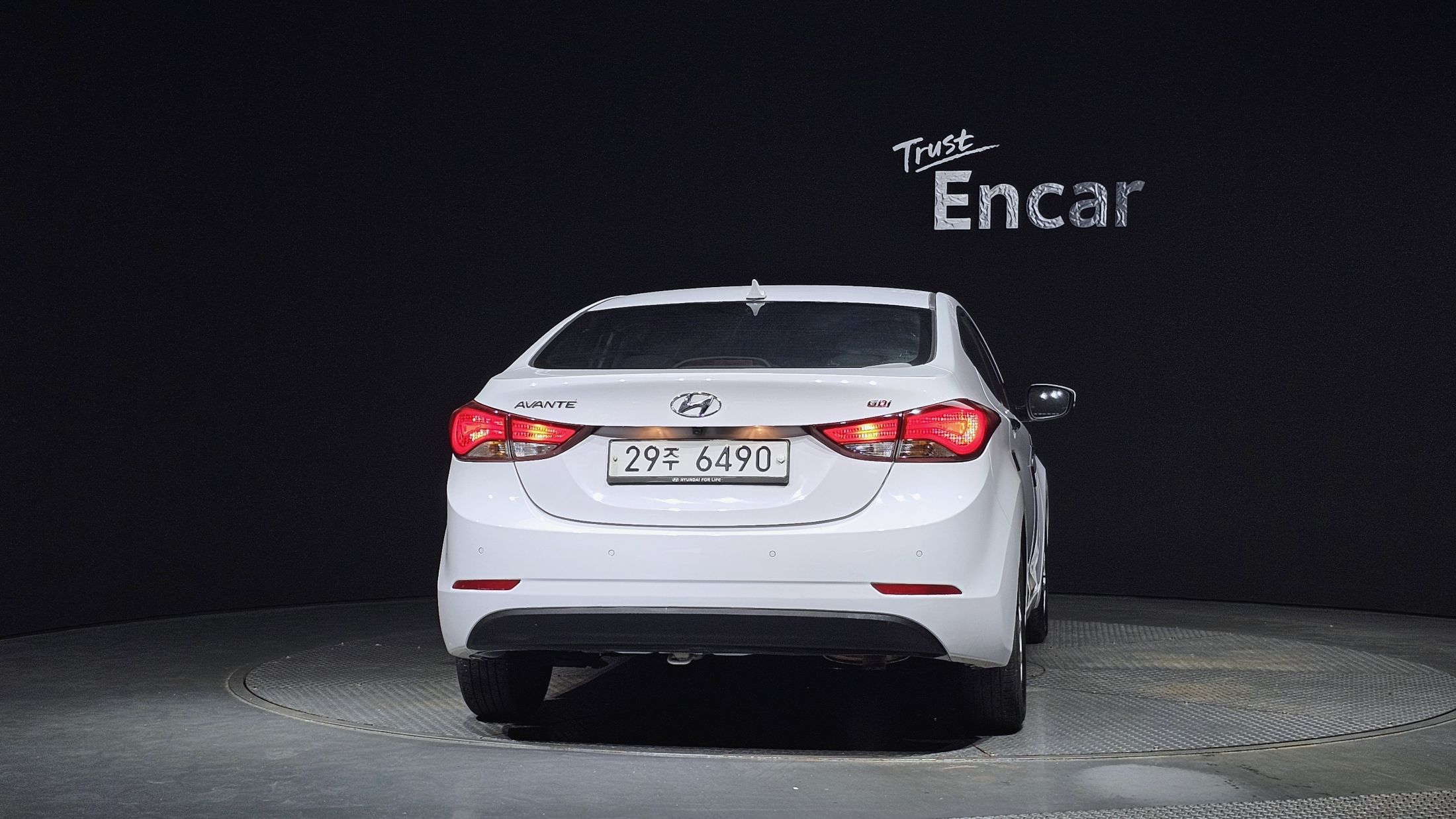 HYUNDAI AVANTE 2014