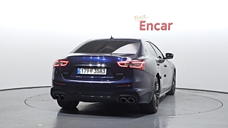 MASERATI GHIBLI 2017