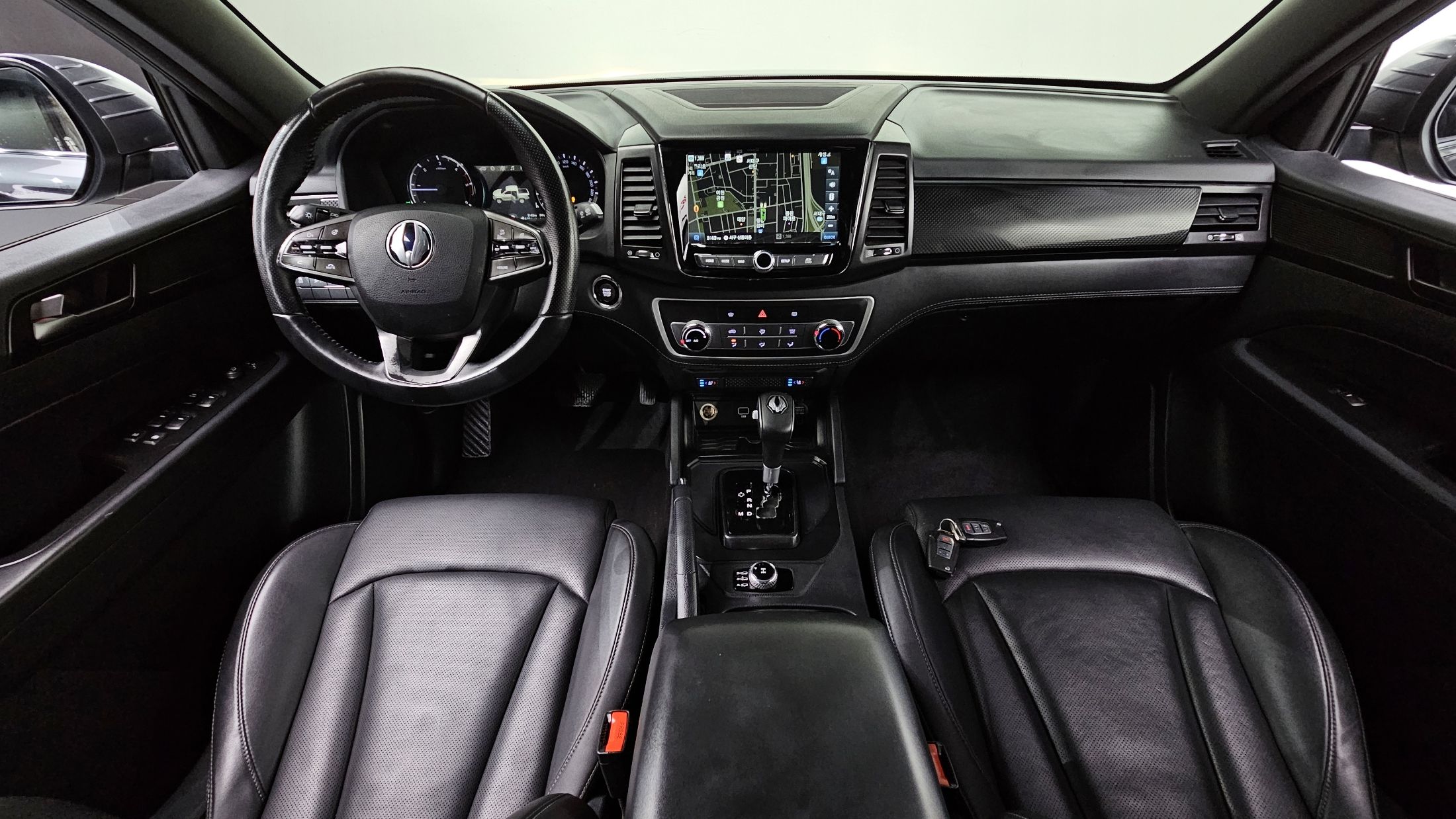 SSANGYONG REXTON SPORTS CAR 2020