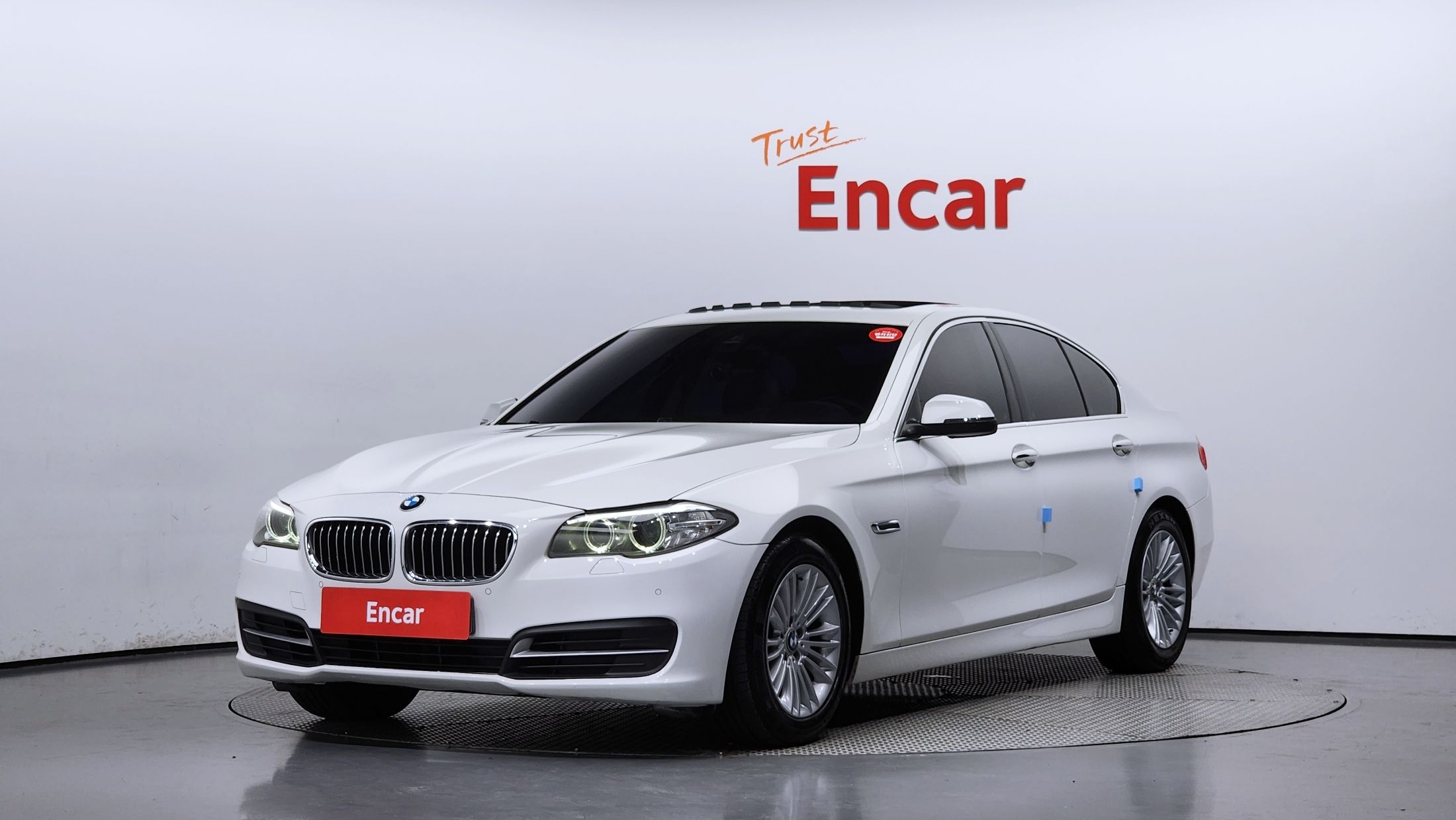 BMW 5-SERIES F10 2014