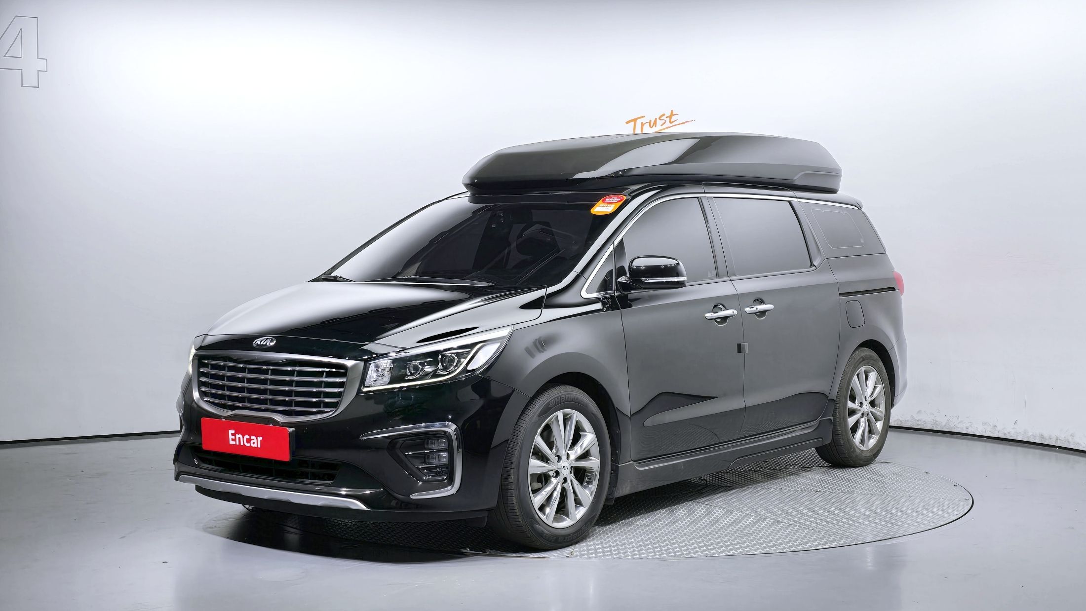 KIA CARNIVAL 2019