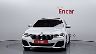 BMW 5-SERIES G30 2021