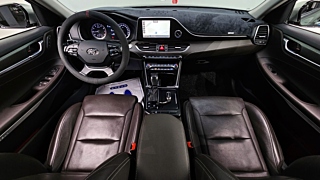 HYUNDAI GRANDEUR IG 2017